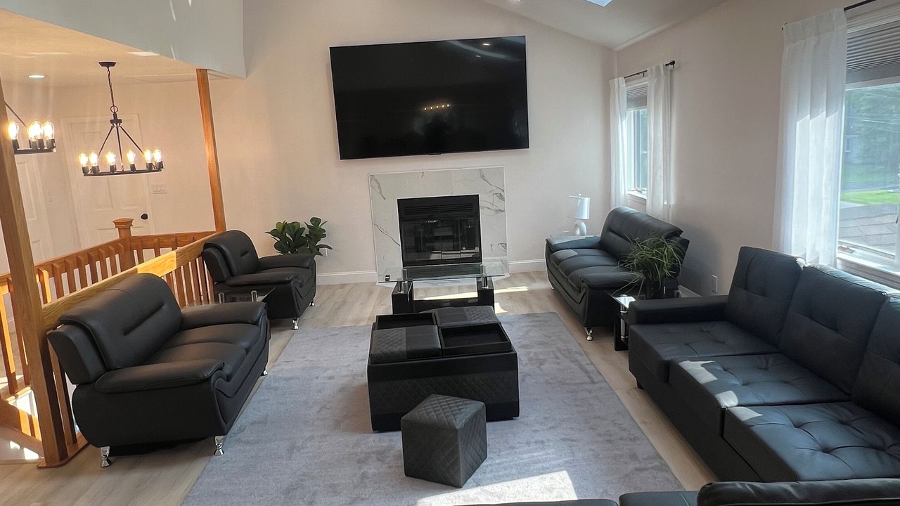 Photo of Livingroom in East Patchogue