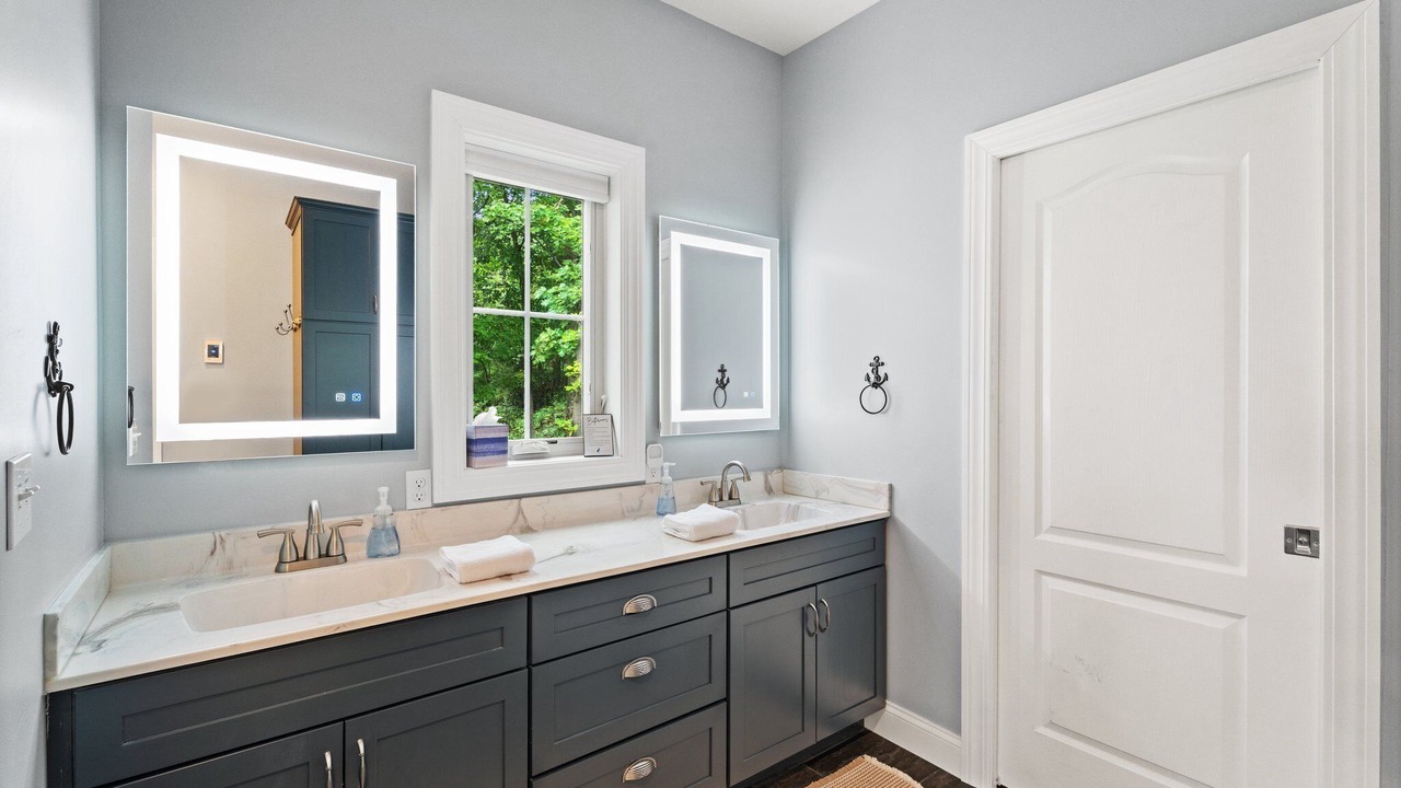 Photo of Bathroom in Lansing