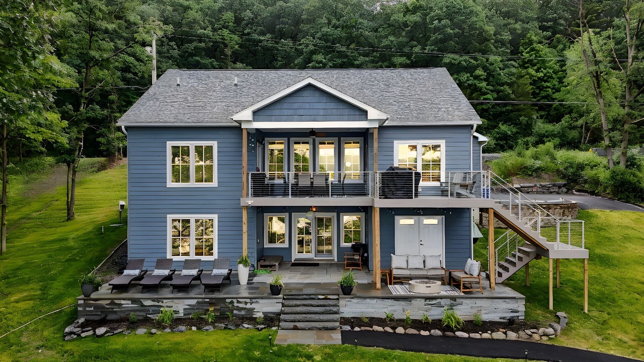 Photo of Outdoor in Lansing