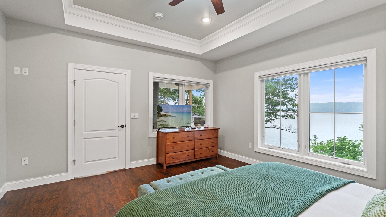 Photo of Bedroom in Lansing