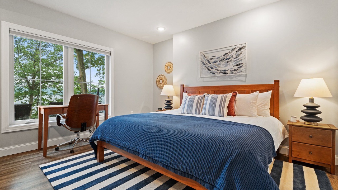 Photo of Bedroom in Lansing