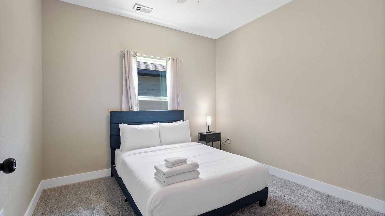 Photo of Bedroom in Northeast Houston