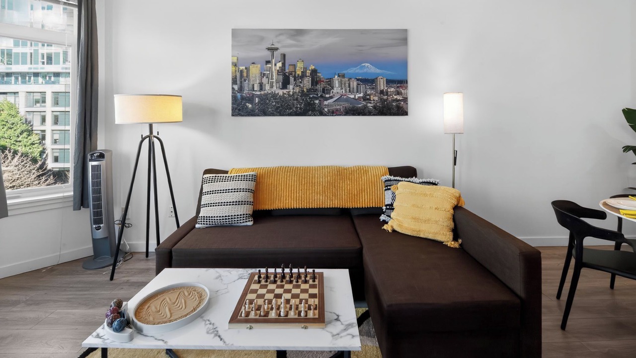 Photo of Livingroom in Belltown
