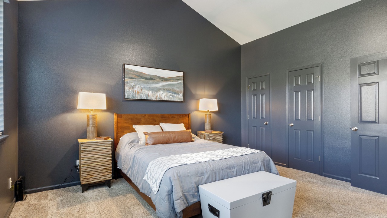 Photo of Bedroom in Camdenton
