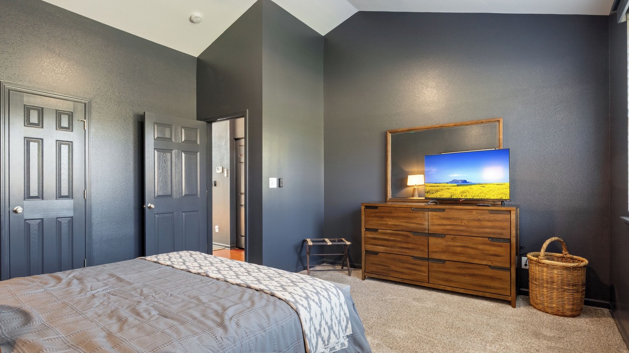 Photo of Bedroom in Camdenton