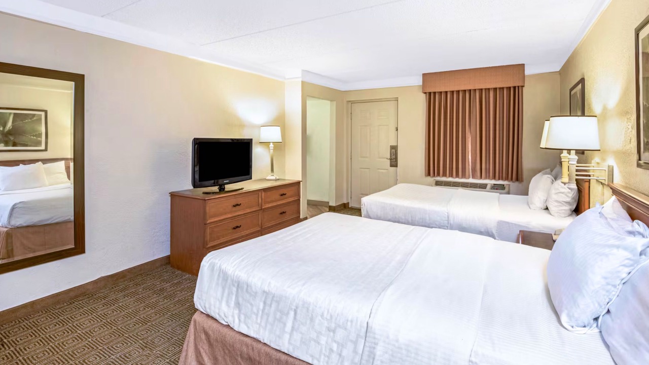 Photo of Bedroom in North San Antonio - SAT