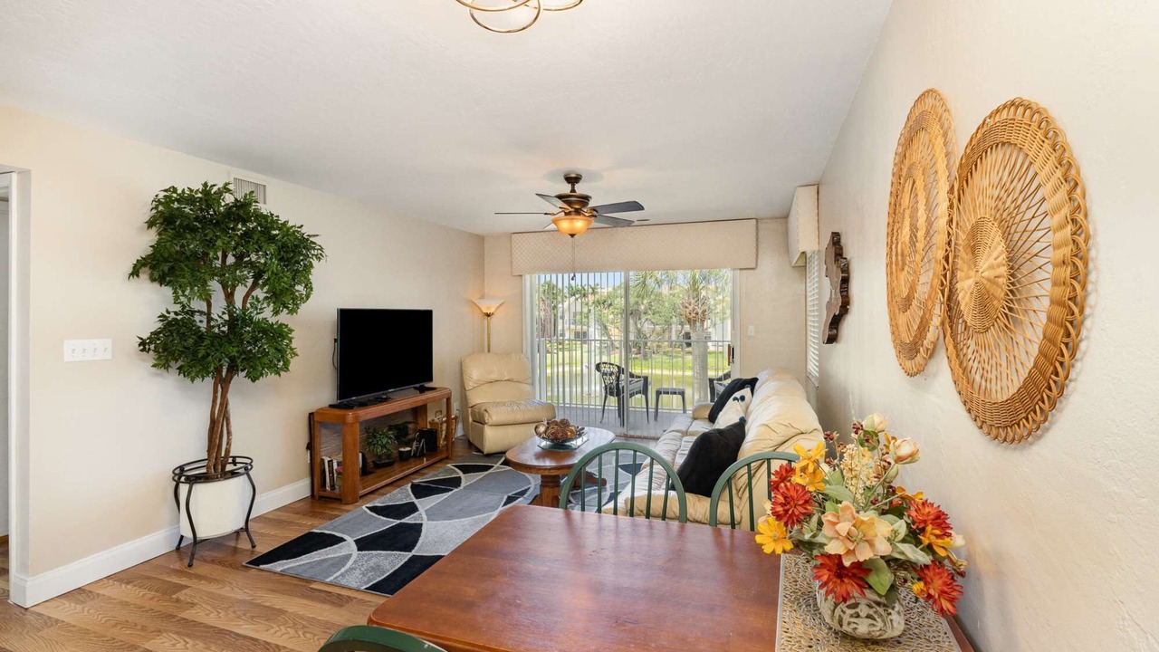 Photo of Bedroom in Ocean Side Village