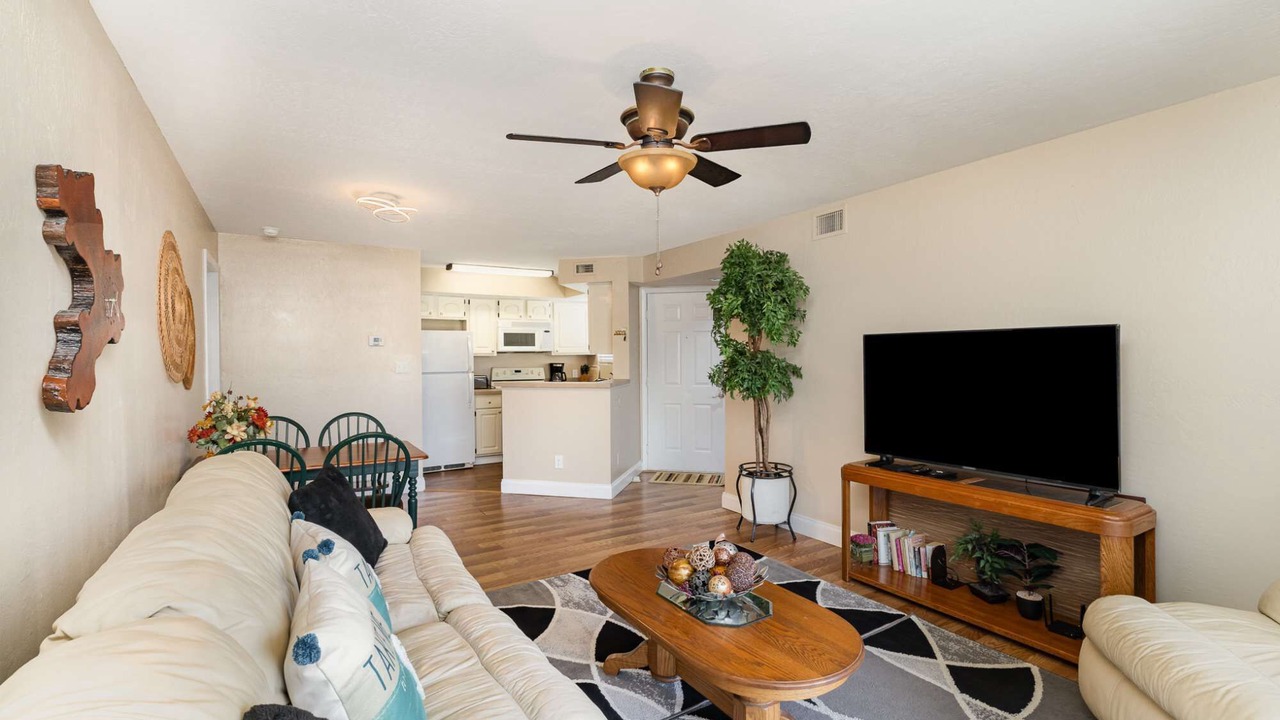 Photo of Bedroom in Ocean Side Village