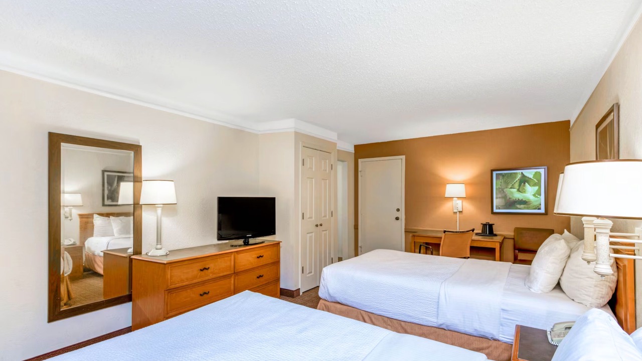 Photo of Bedroom in North San Antonio - SAT
