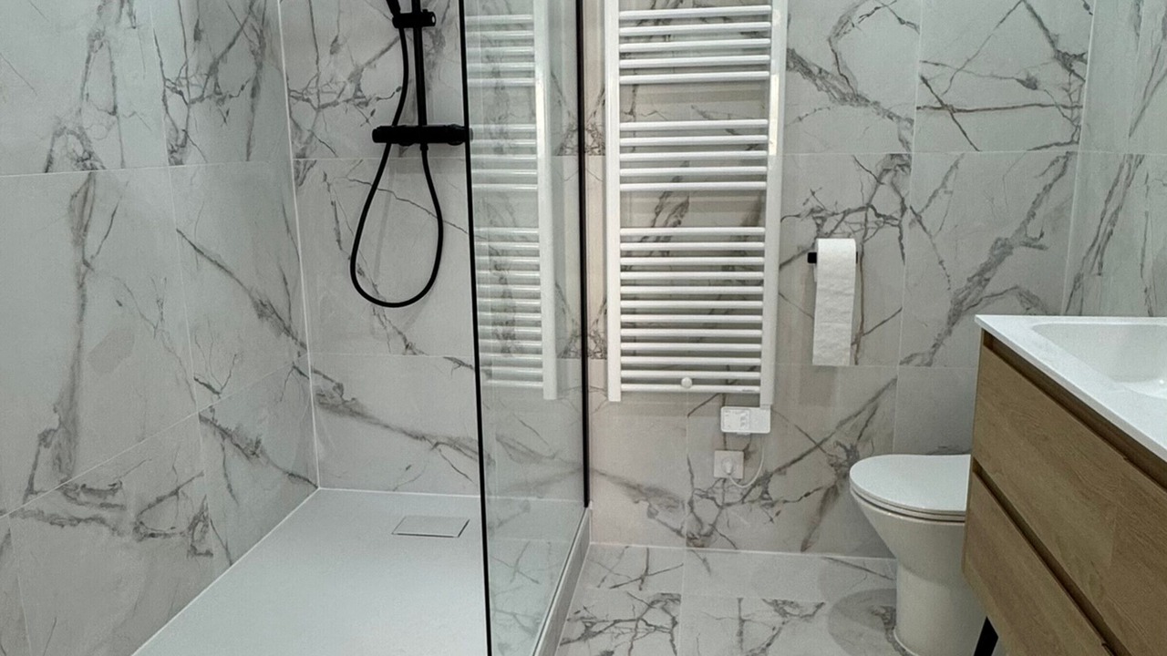 Photo of Bathroom in Bavent
