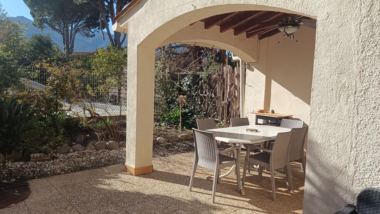 Photo of Outdoor in Saint-Genis