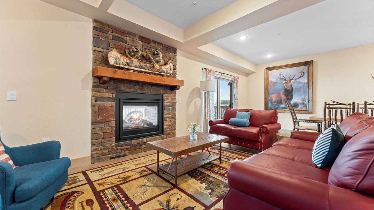 Photo of Livingroom in Table Rock