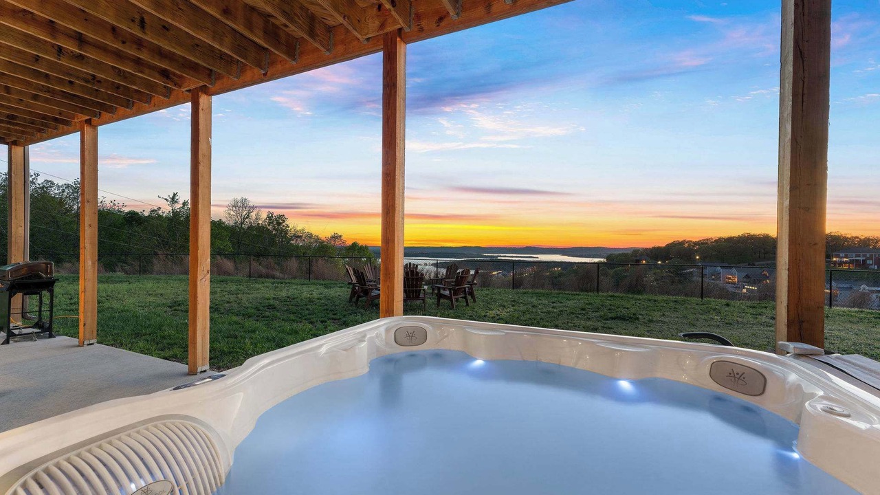 Photo of Patio Balcony in Table Rock