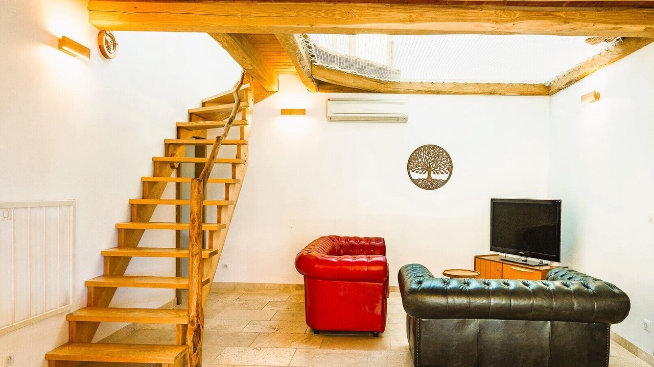 Photo of Livingroom in Chambonas