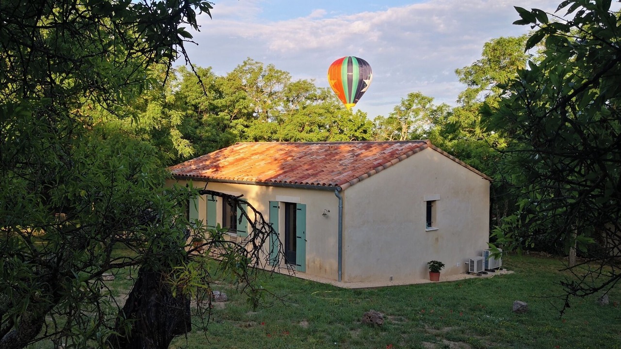 Photo of Outdoor in Saint-Hippolyte-de-Montaigu