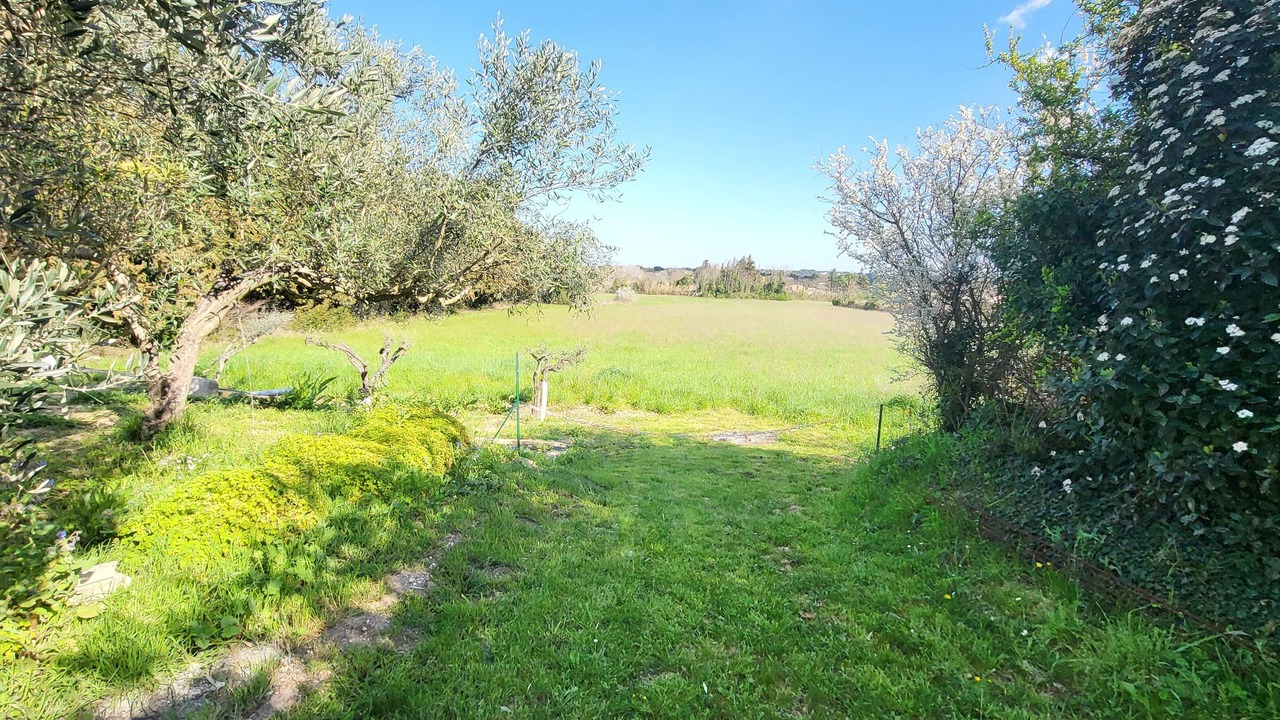 Photo of Outdoor in Montaren-et-Saint-Mediers