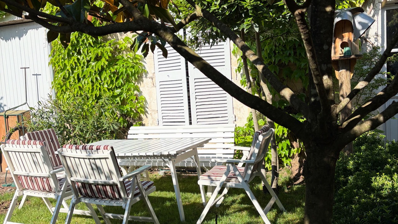 Photo of Outdoor in Menars