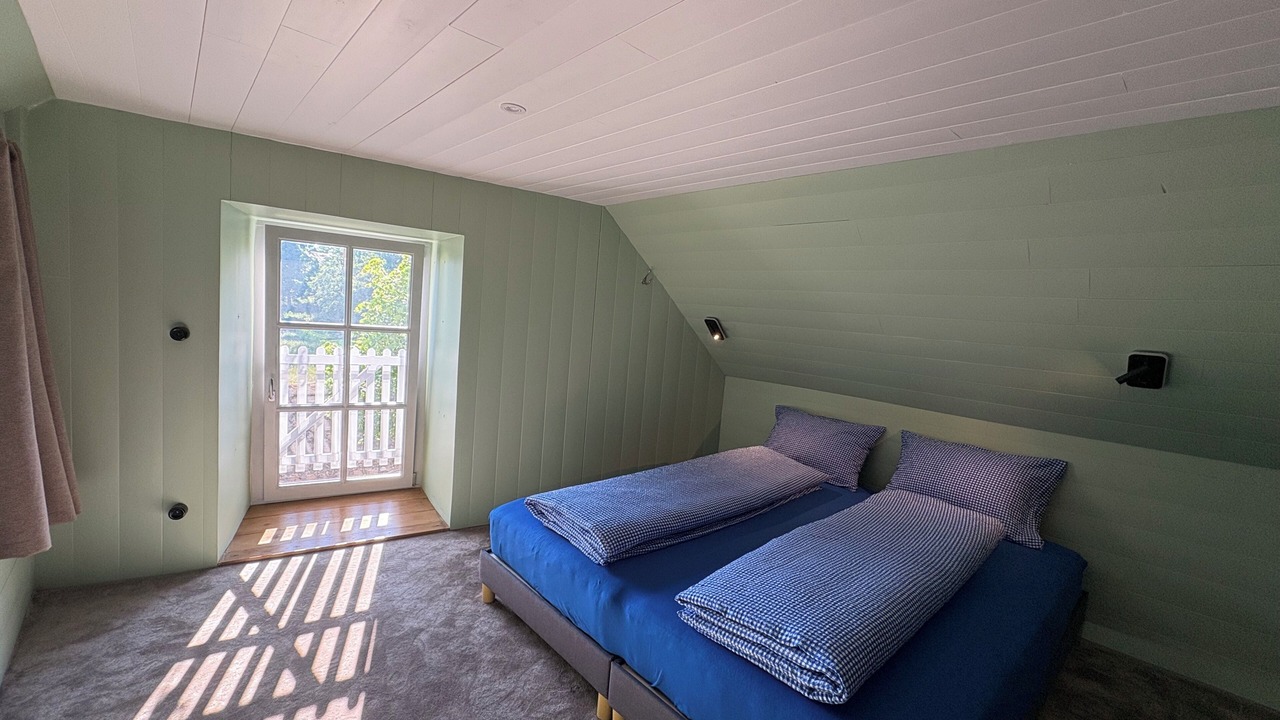 Photo of Bedroom in Menars