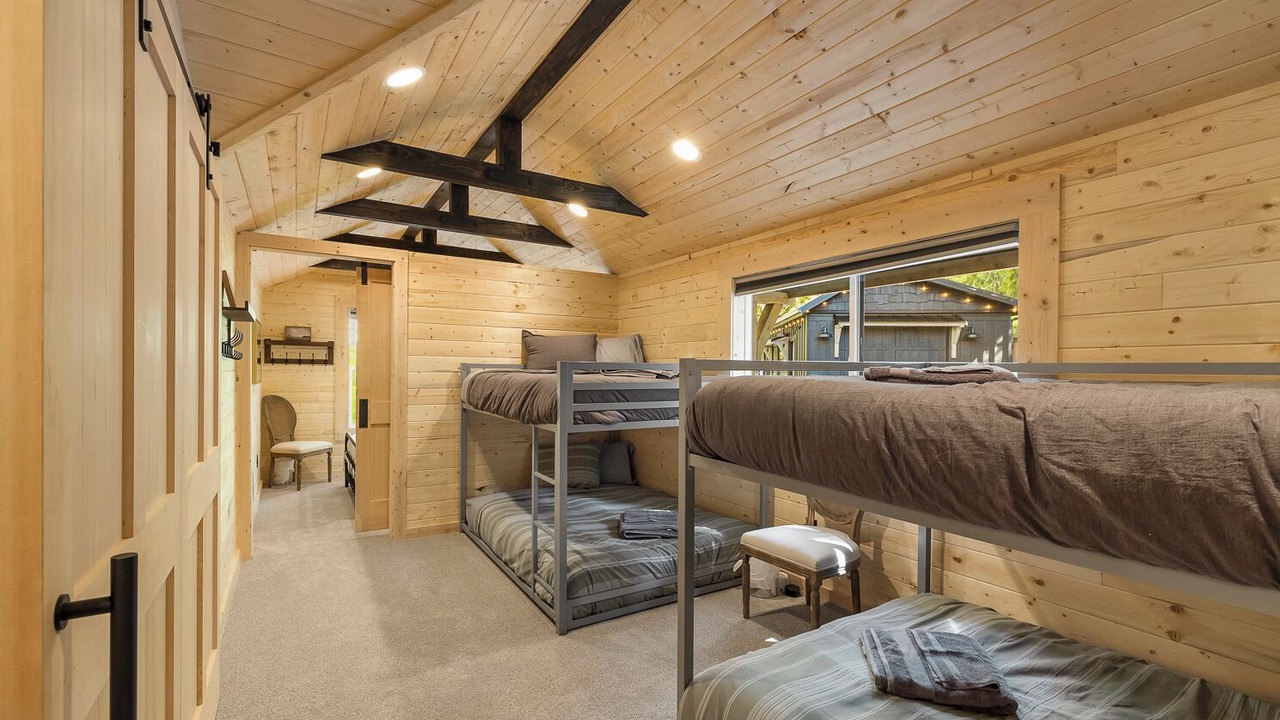 Photo of Bedroom in Monroe