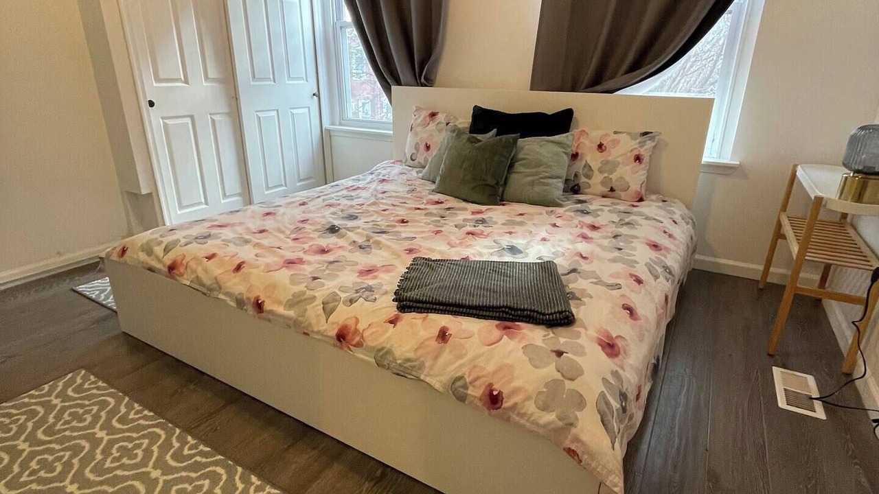 Photo of Bedroom in Whitman