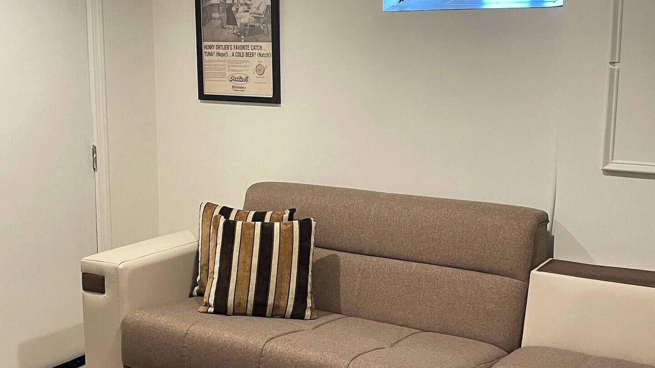 Photo of Livingroom in Whitman