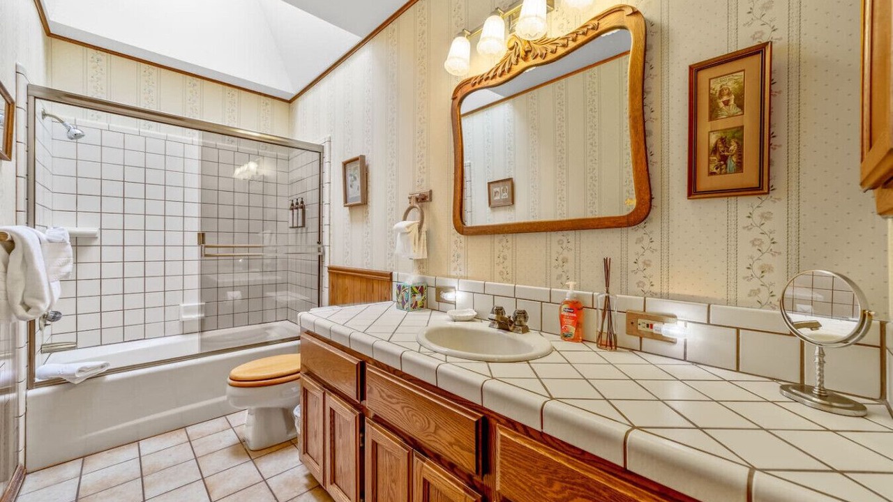 Photo of Bathroom in Arcata