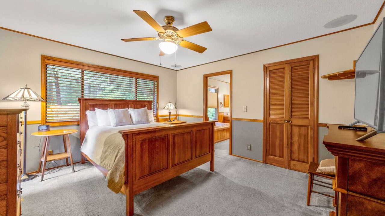 Photo of Bedroom in Arcata