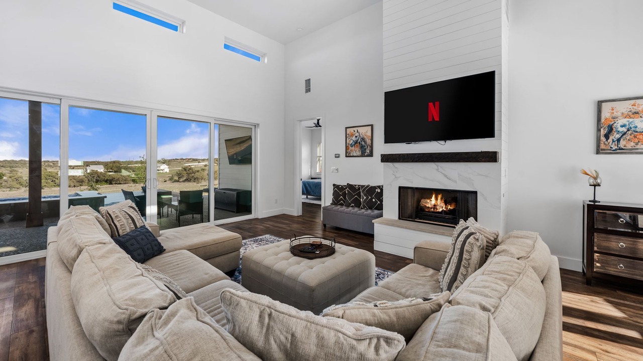 Photo of Livingroom in Johnson City