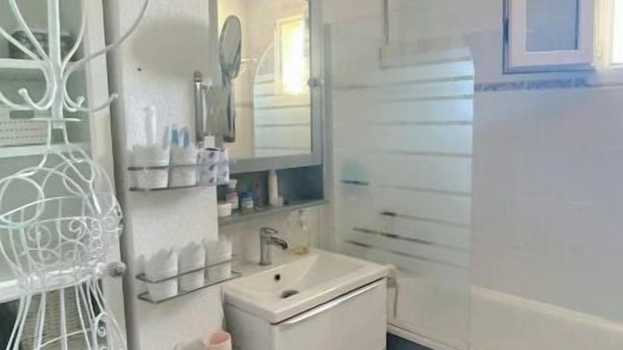Photo of Bathroom in Pezenas