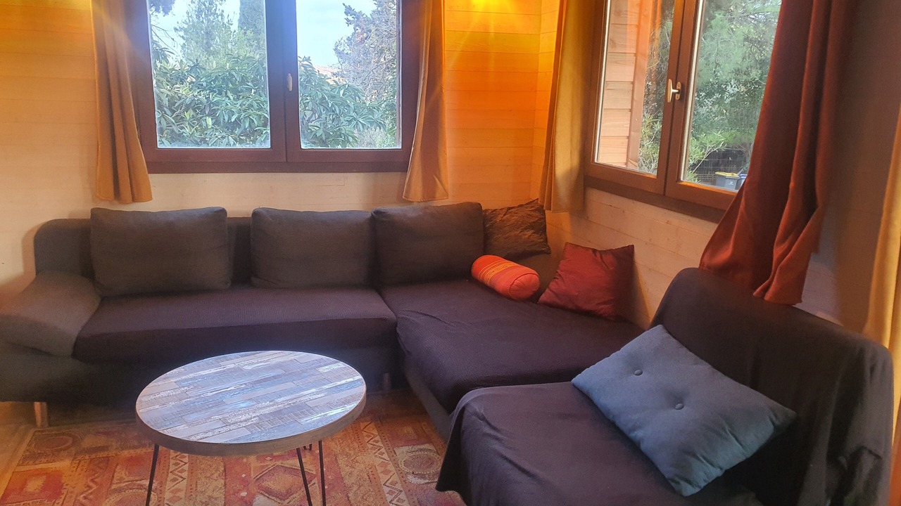 Photo of Livingroom in Cournonsec