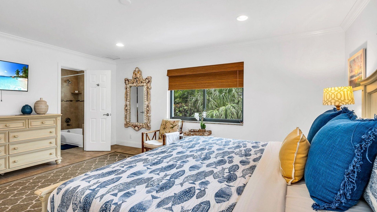 Photo of Bathroom in Juno Beach