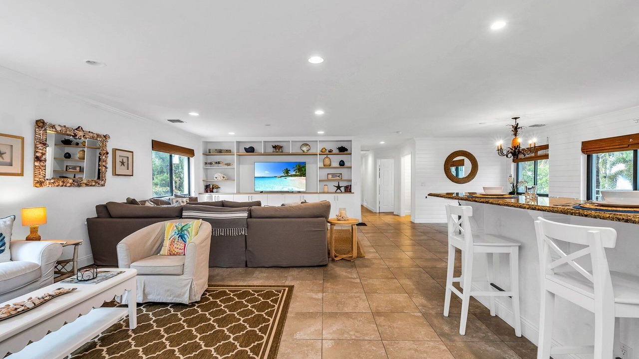 Photo of Patio Balcony in Juno Beach