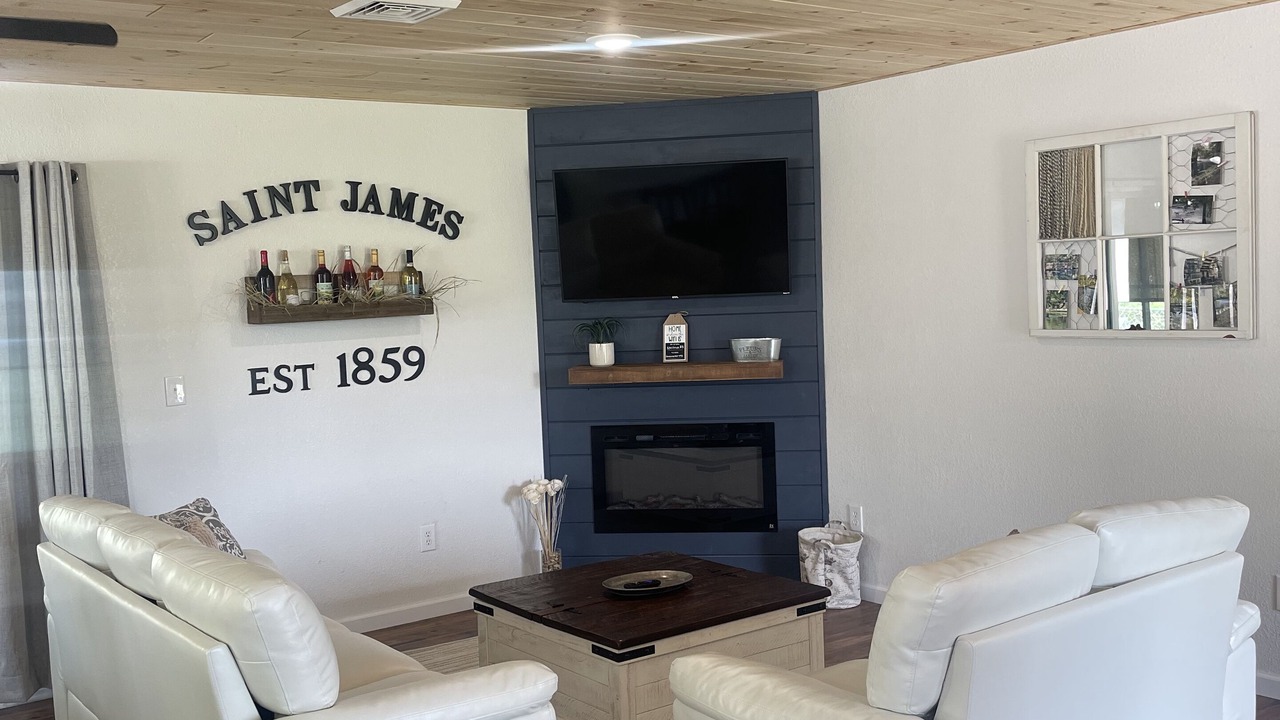 Photo of Livingroom in St. James