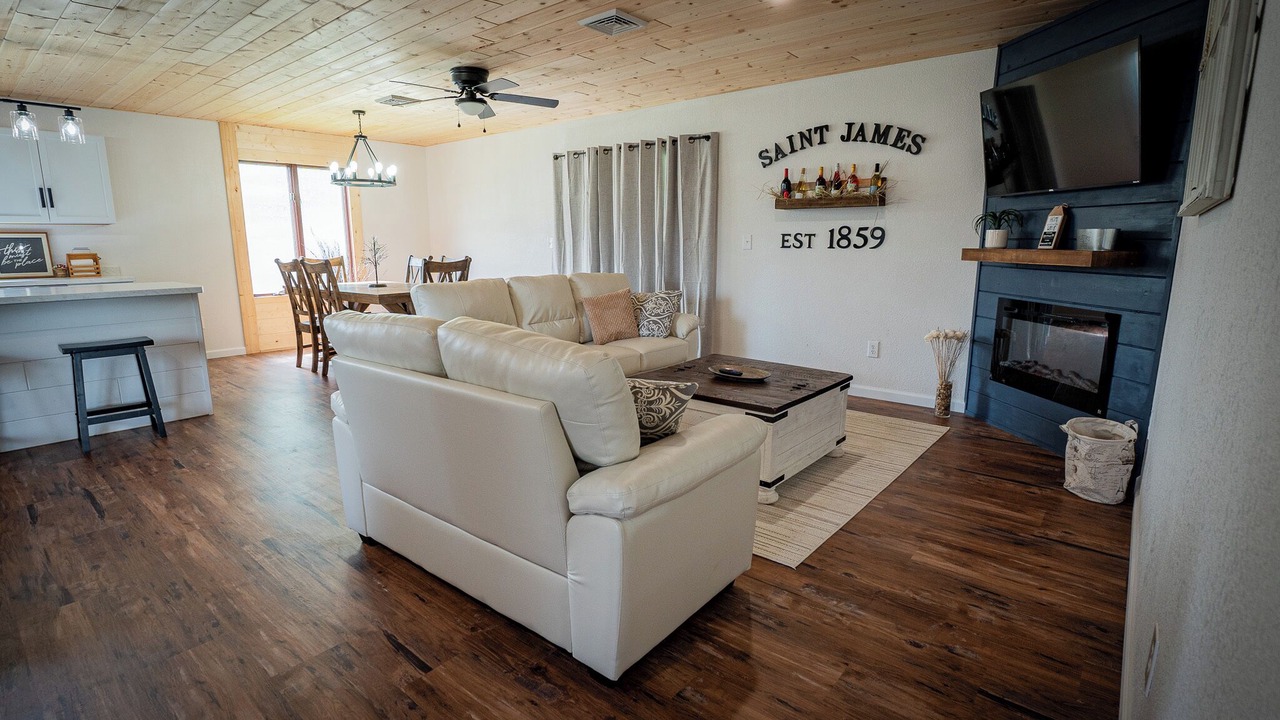Photo of Livingroom in St. James