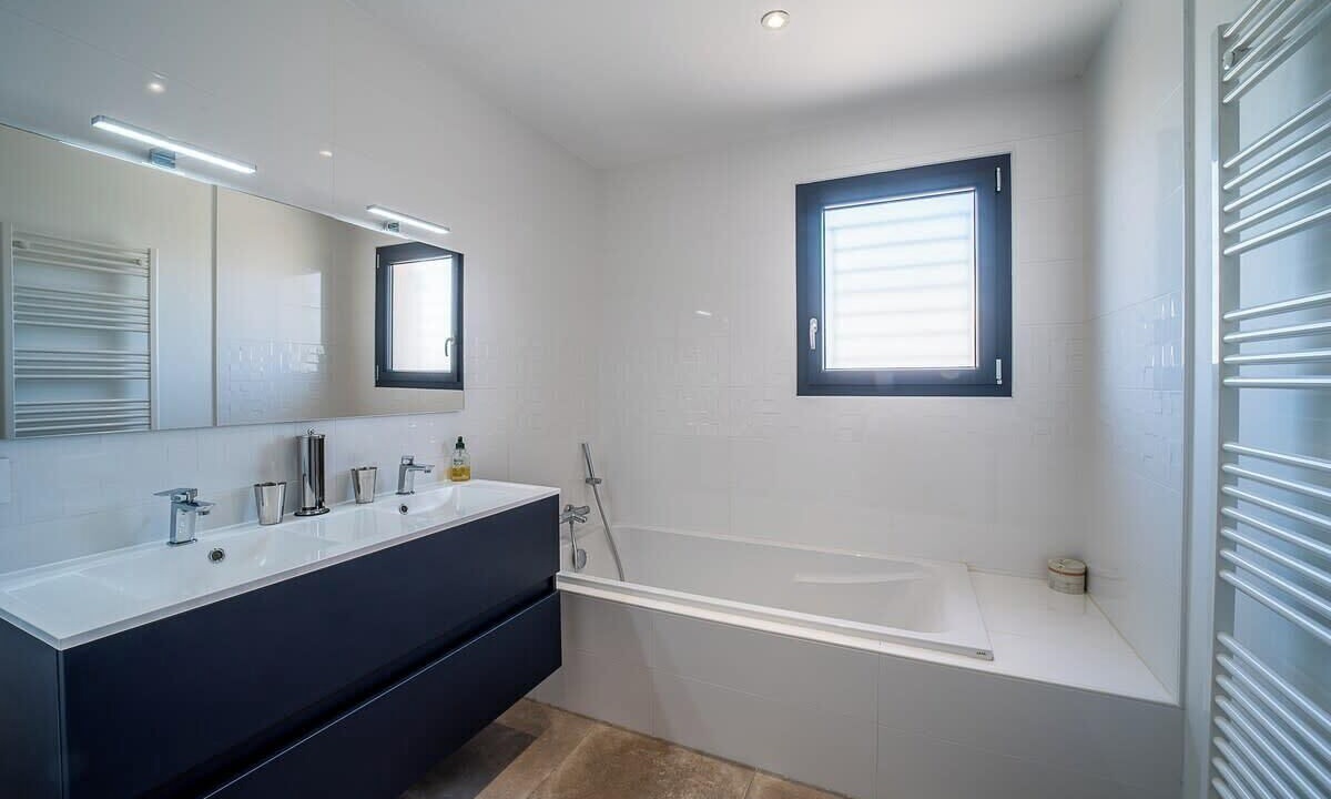 Photo of Bathroom in Massilia