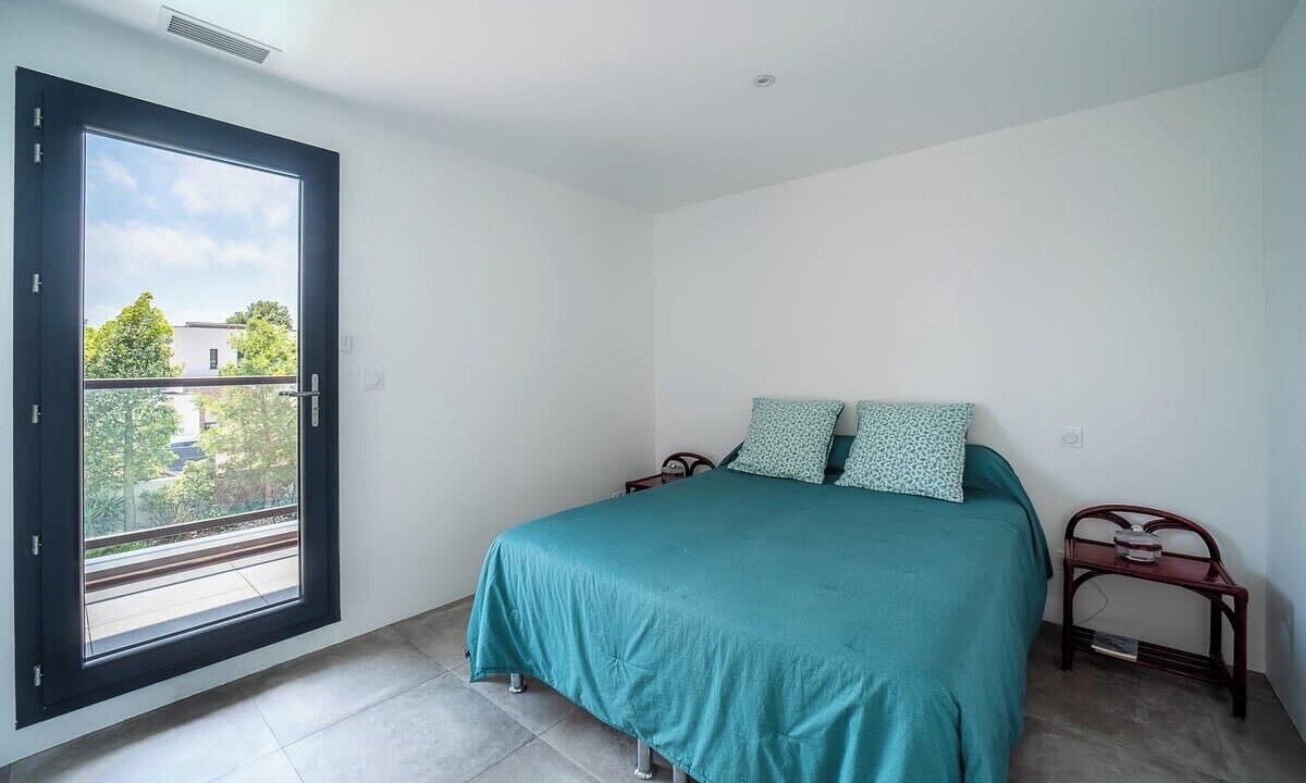 Photo of Bedroom in Massilia