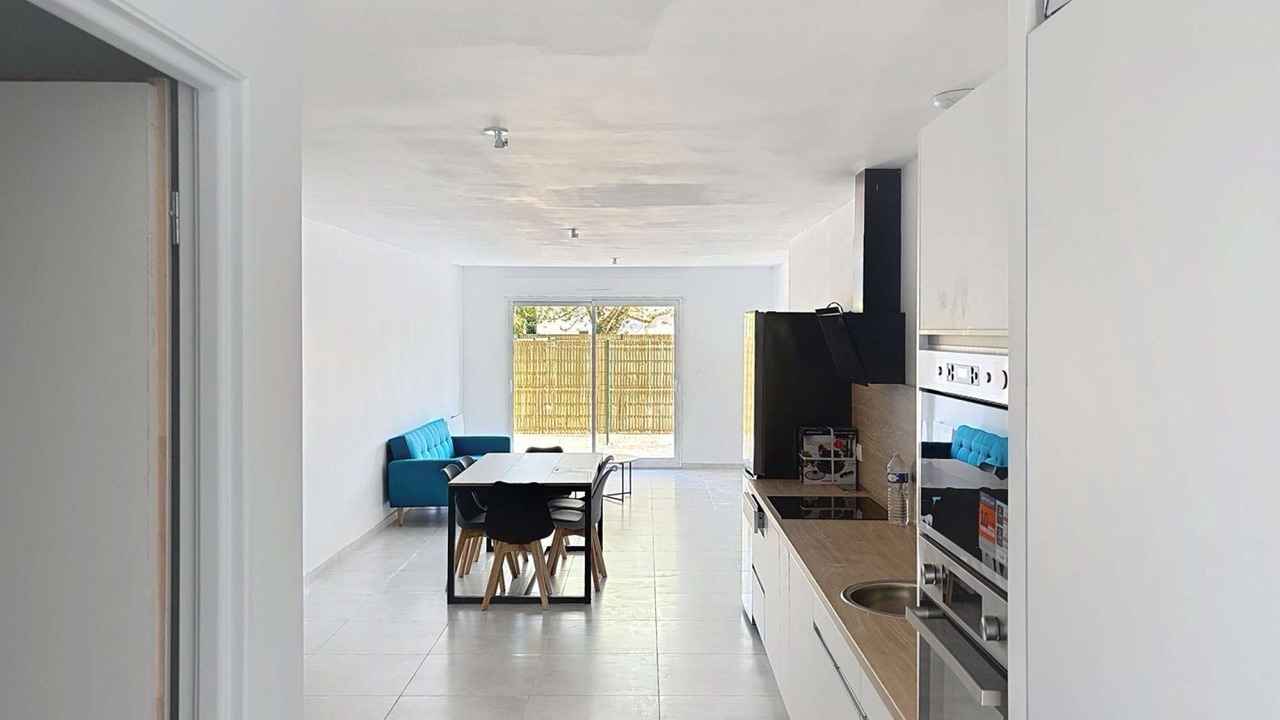 Photo of Others in Medis