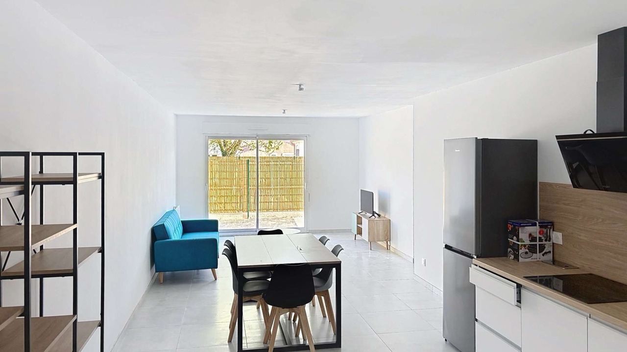 Photo of Others in Medis