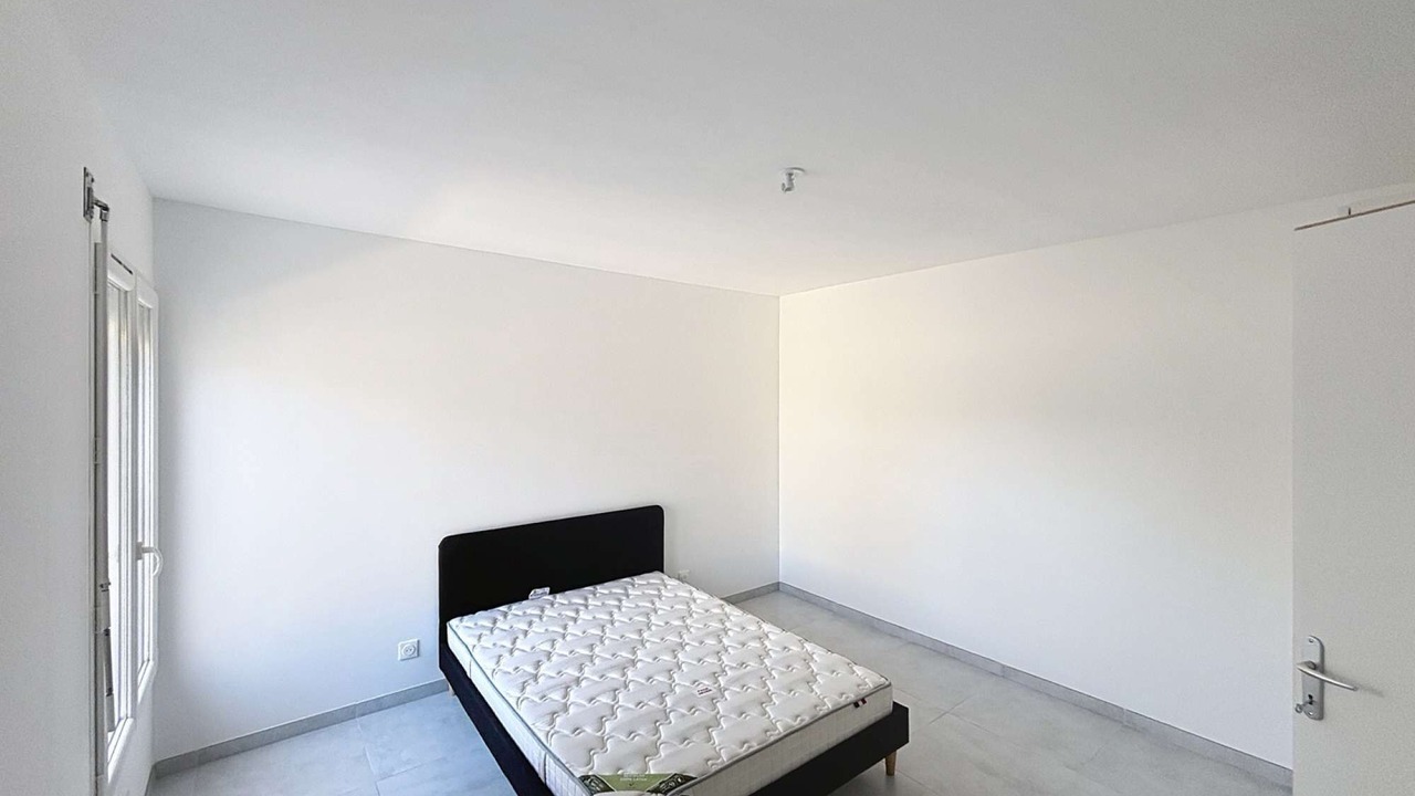 Photo of Bedroom in Medis