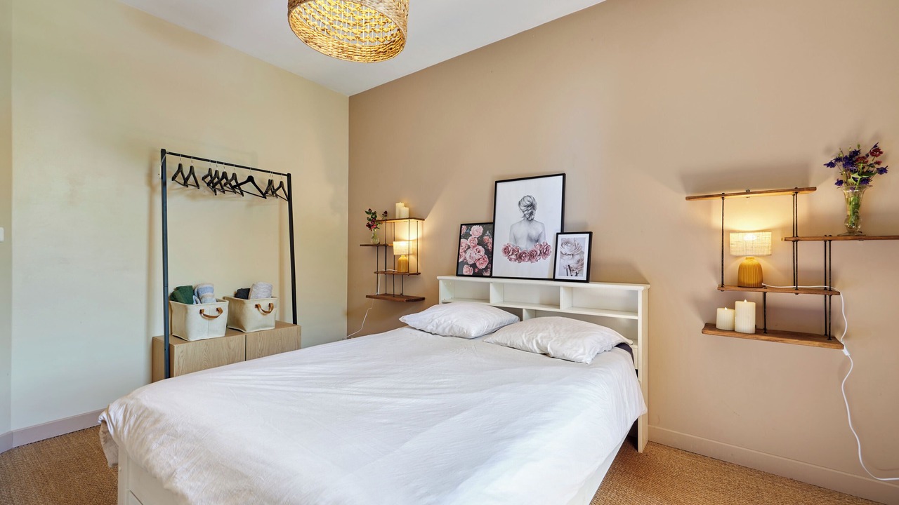 Photo of Bedroom in Louge-sur-Maire