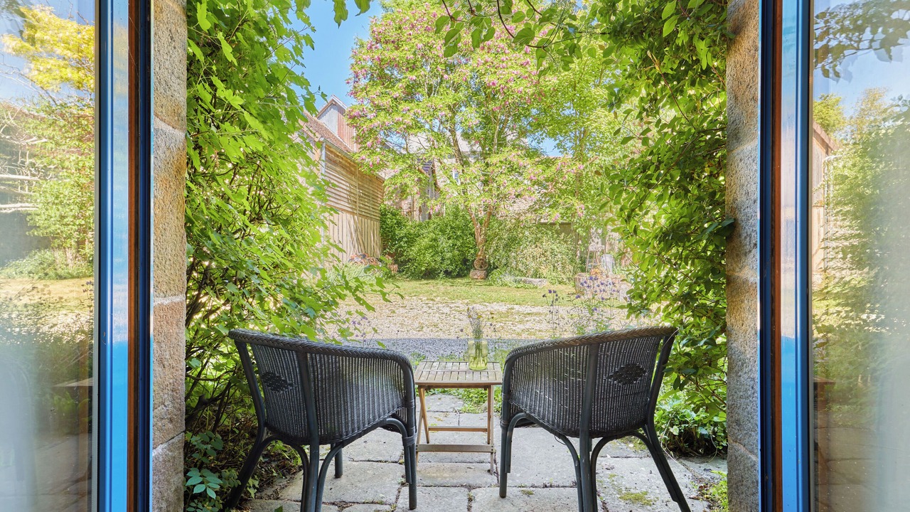 Photo of Patio Balcony in Louge-sur-Maire