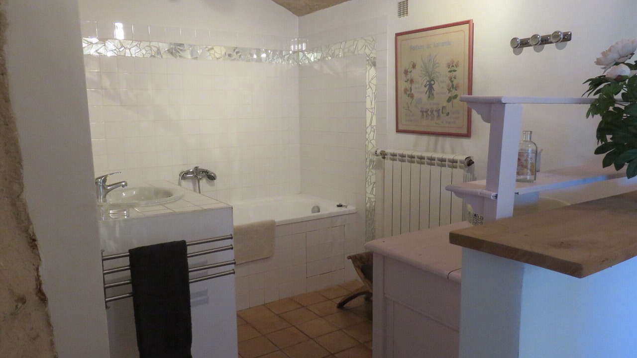 Photo of Bathroom in Lurs