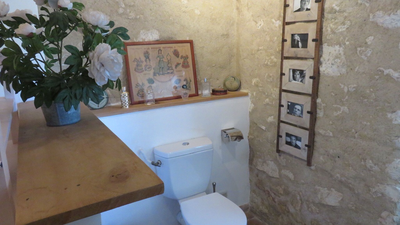 Photo of Bathroom in Lurs