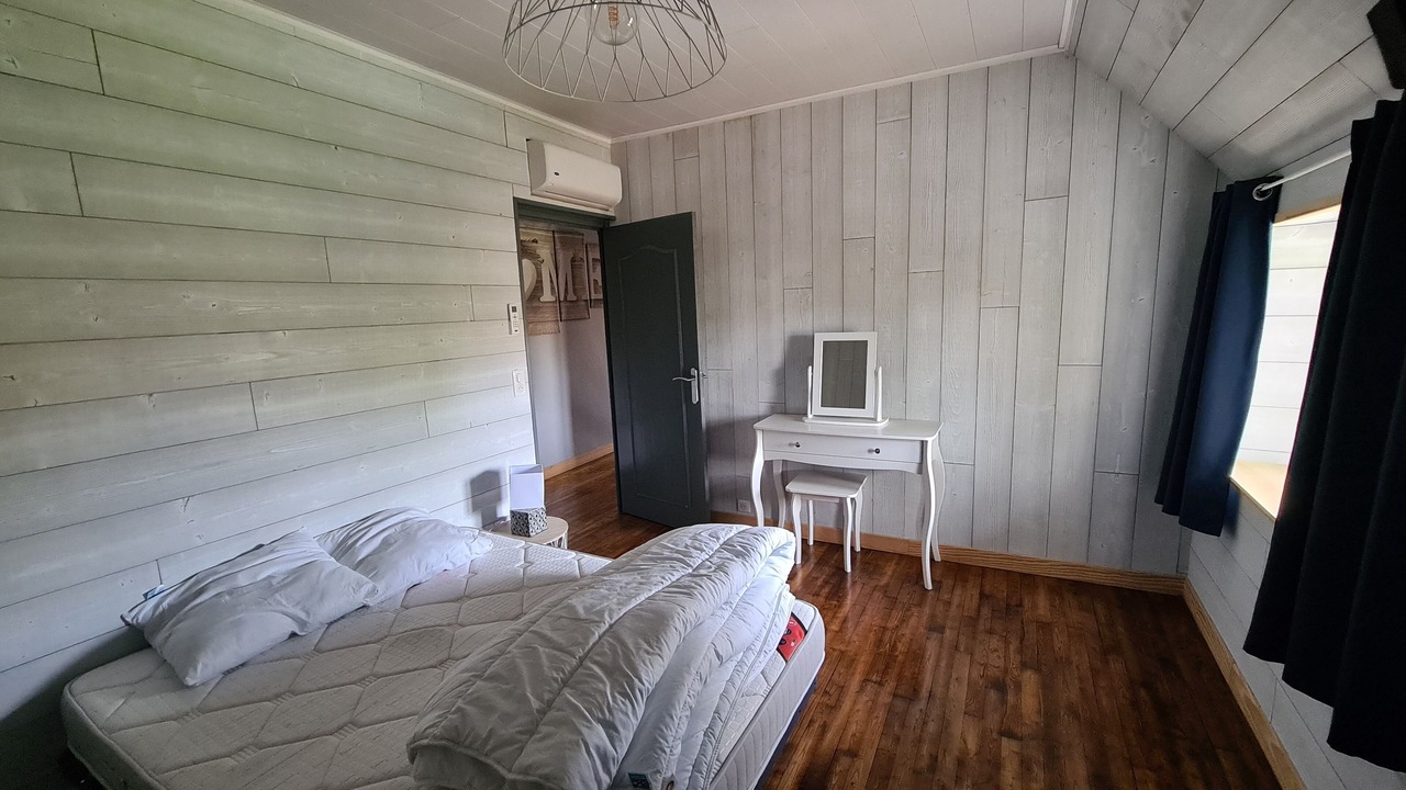 Photo of Bedroom in Mayrinhac-Lentour