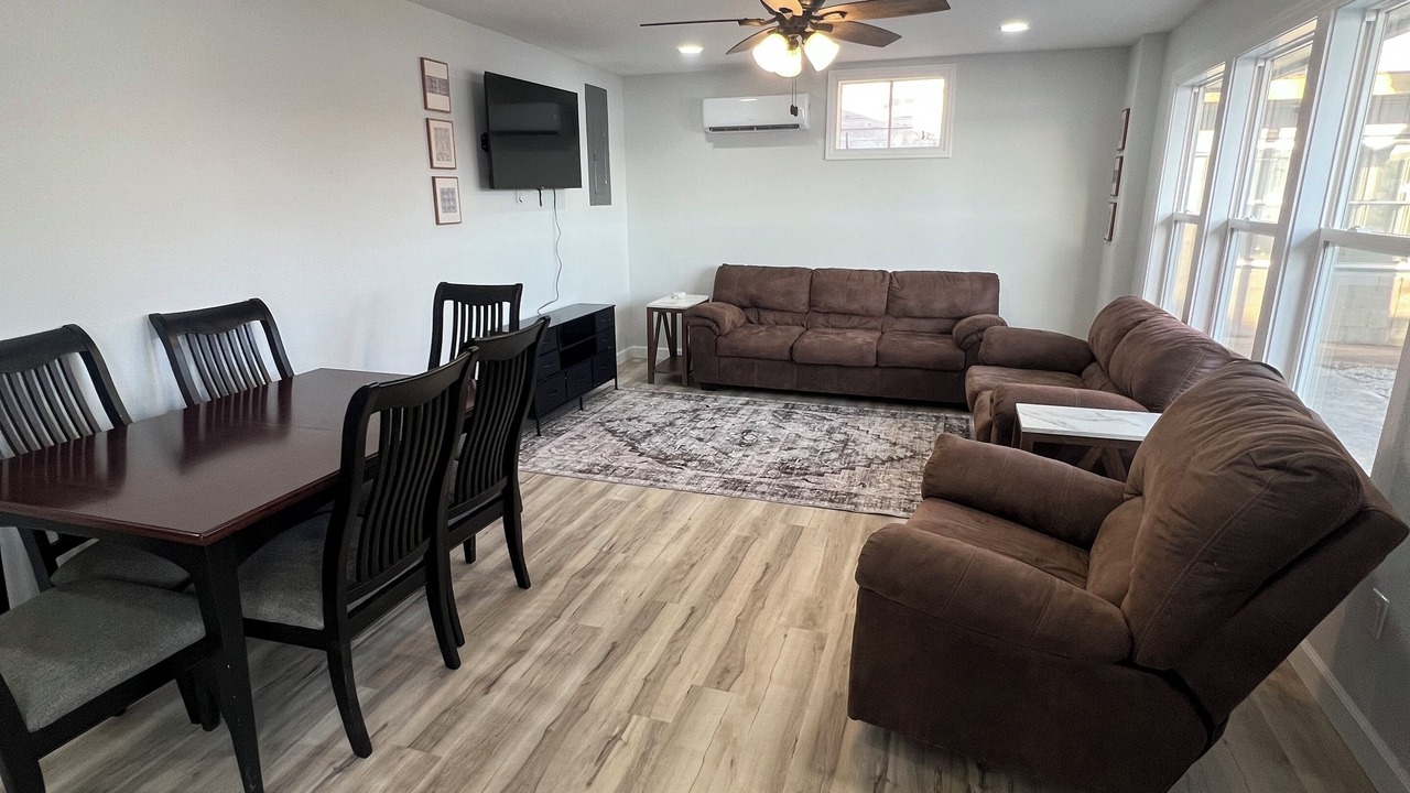 Photo of Livingroom in Lincoln