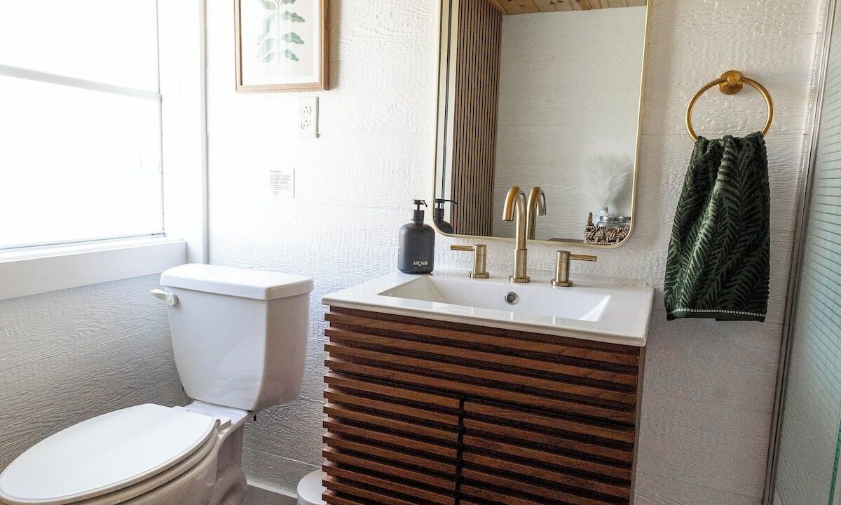Photo of Bathroom in Jasonville