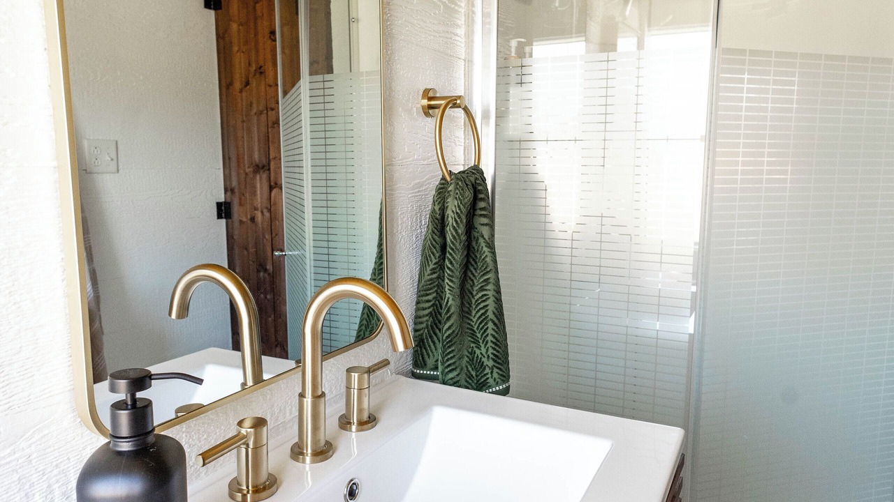 Photo of Bathroom in Jasonville