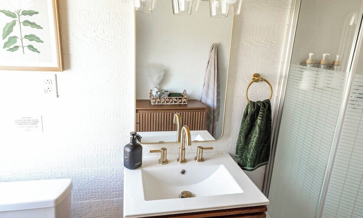 Photo of Bathroom in Jasonville