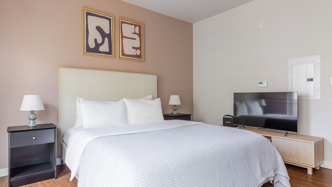 Photo of Bedroom in West Bellevue