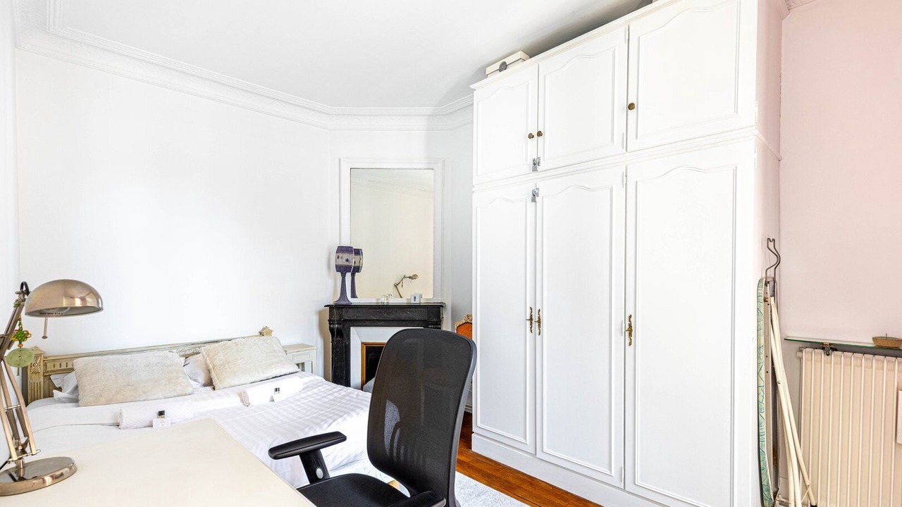 Photo of Bedroom in Saint-Fargeau